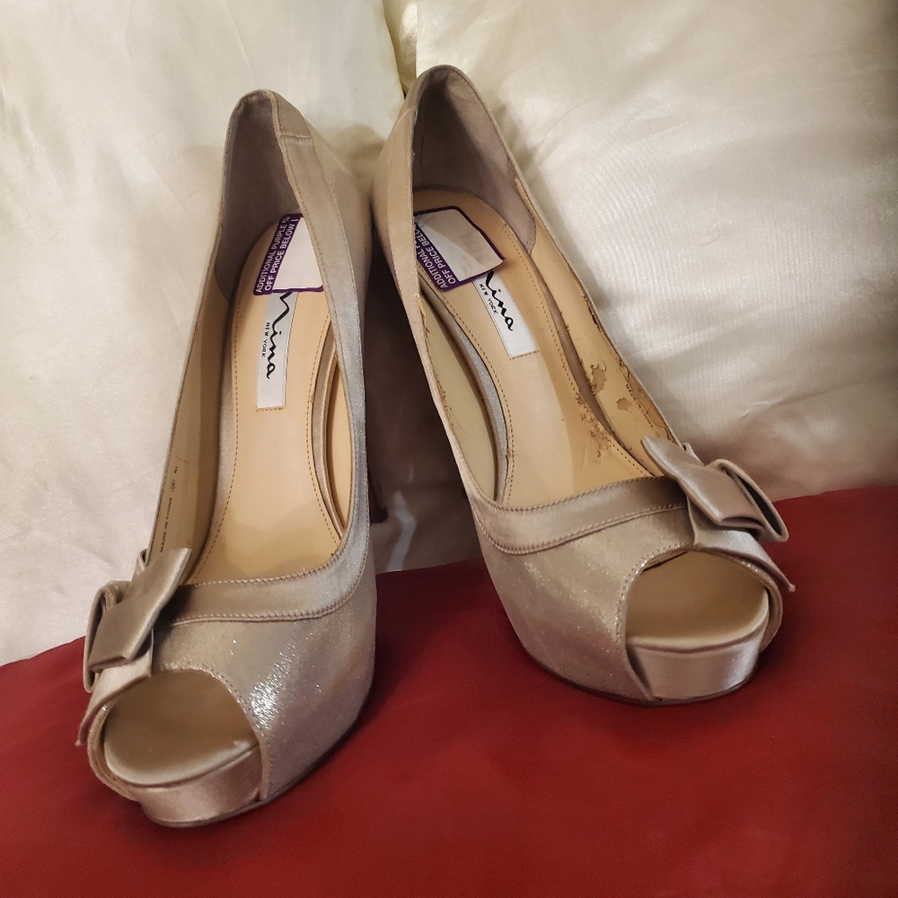 Nina Peep Toe Stiletto Heel with Bowtie 9 M